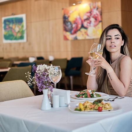 Bilyana Beach Hotel ネセバル エクステリア 写真
