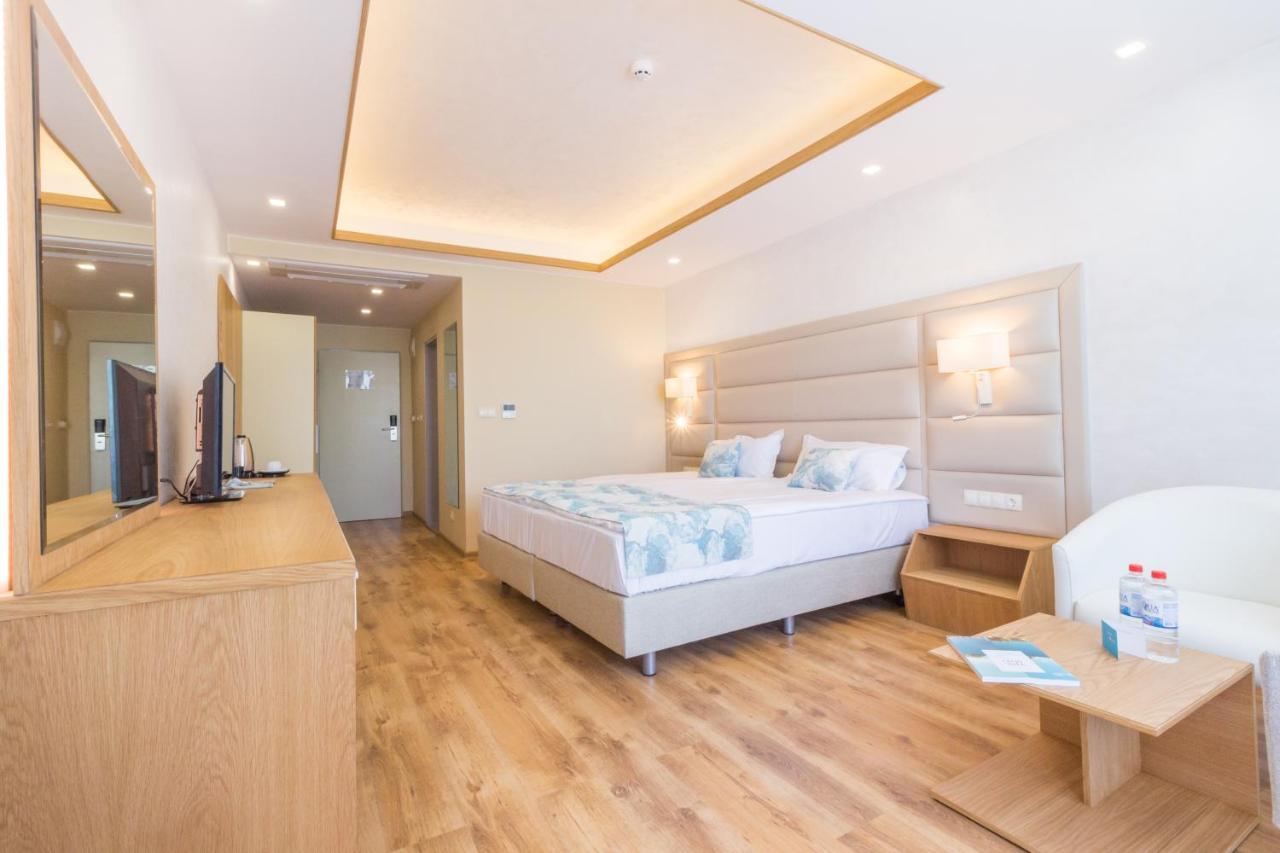 Bilyana Beach Hotel ネセバル エクステリア 写真